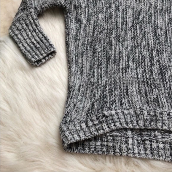 Express Merino Wool Sweater - Picture 3 of 3